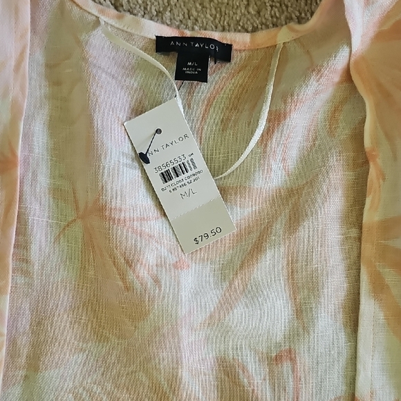 Ann Taylor Peach and Cream Blouse - Picture 5 of 8